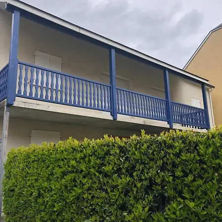 Spacieux 3 Avec Balcon Et Parking Prive *